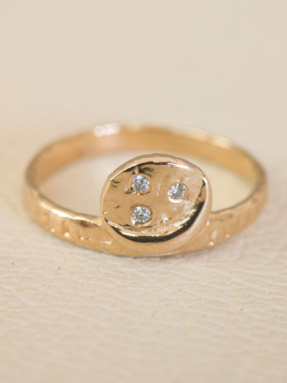 Linn Designs NY 14K Gold Moon & Stars Diamond Ring, Sz 5.75